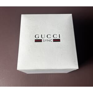 VINTAGE GUCCI Gold-Tone Women's Watch - Swiss Made Quartz - Needs Battery